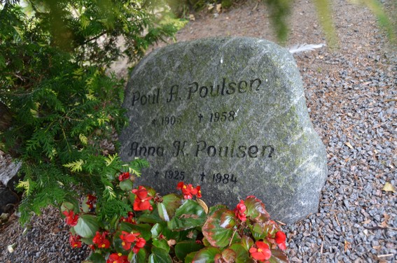 Billede af gravsten på Rønne Kirkegård